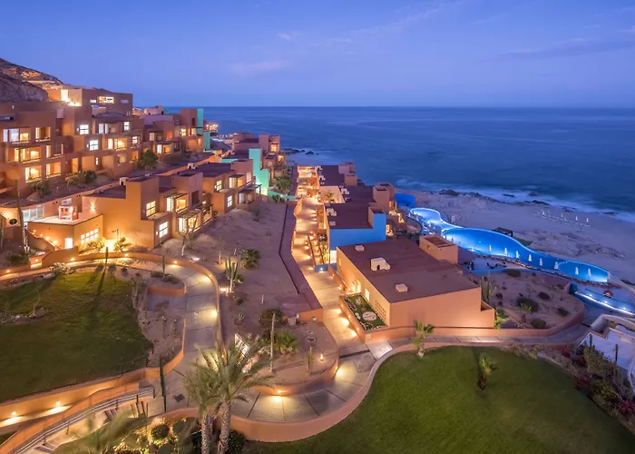 Hotel Club Regina Cabos 4*