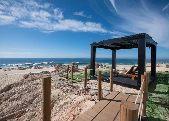Club Regina Cabos 4*