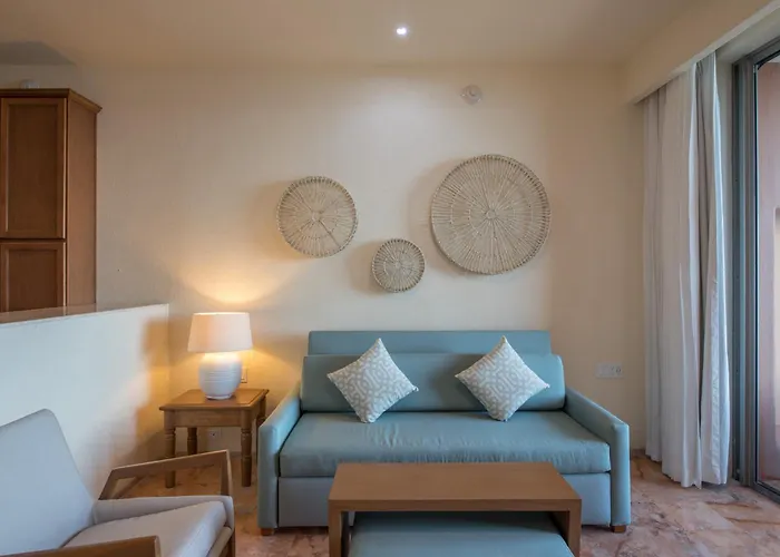 Hotel Club Regina Cabos